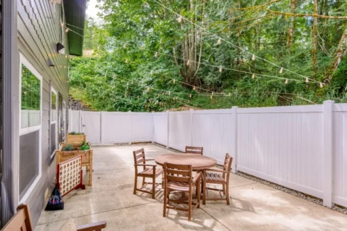 amber-ext11-compressed_Webpifier